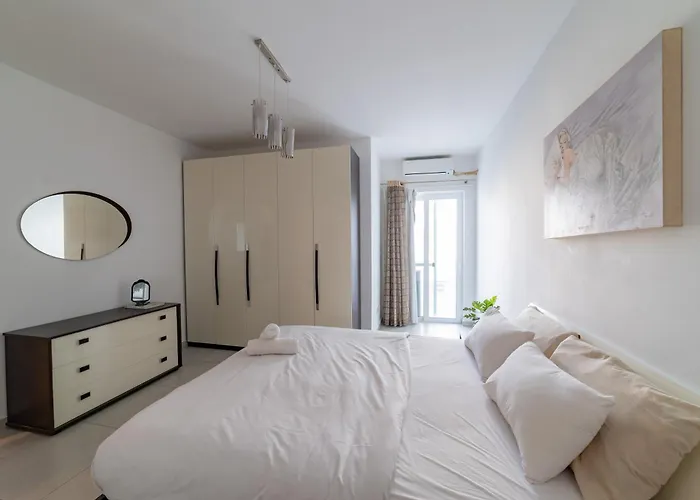 Premier Court Lägenhet *