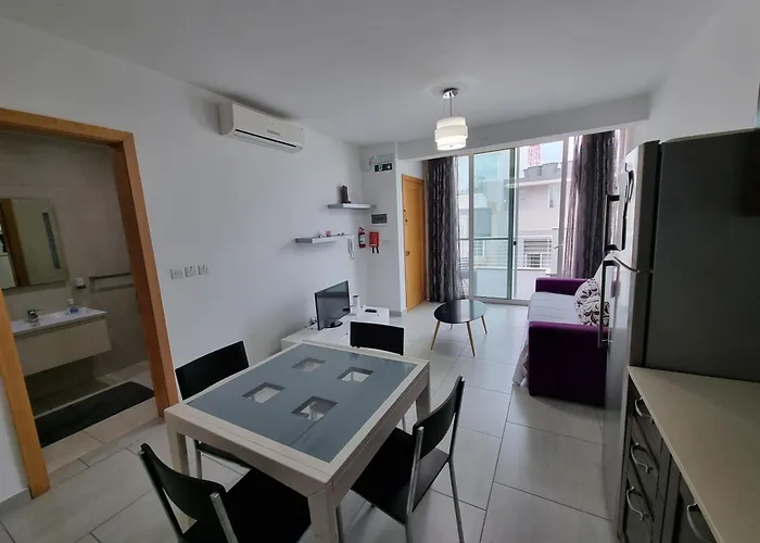 Premier Court Lägenhet St. Julian's