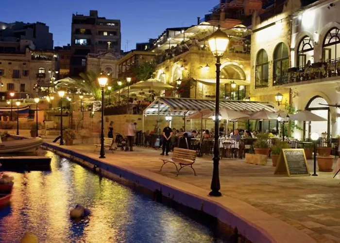 Premier Court Lägenhet *