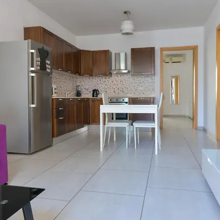 Apartment Premier Court *