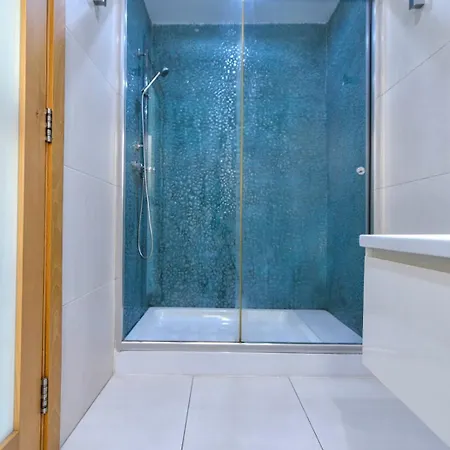 Premier Court * Saint Julian's